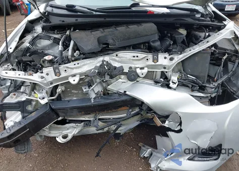 2019 Toyota Corolla Le from USA, damaged, VIN 2T1BURHE2KC146071